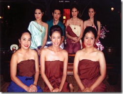 2011-thai-dress-11